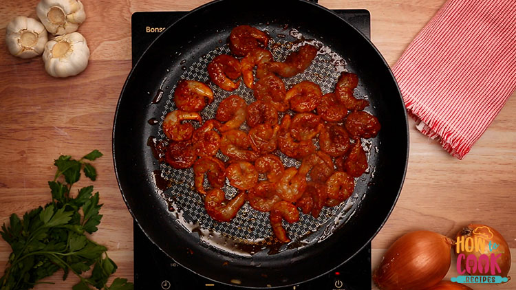Can you make paella with regular rice