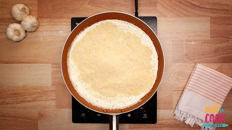 How to make fettuccine alfredo sauce